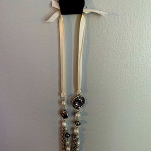 Paparazzi ribbon neckless